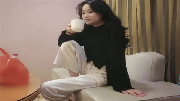 极品红酒妹返场被爆操，骚穴喷水求饶